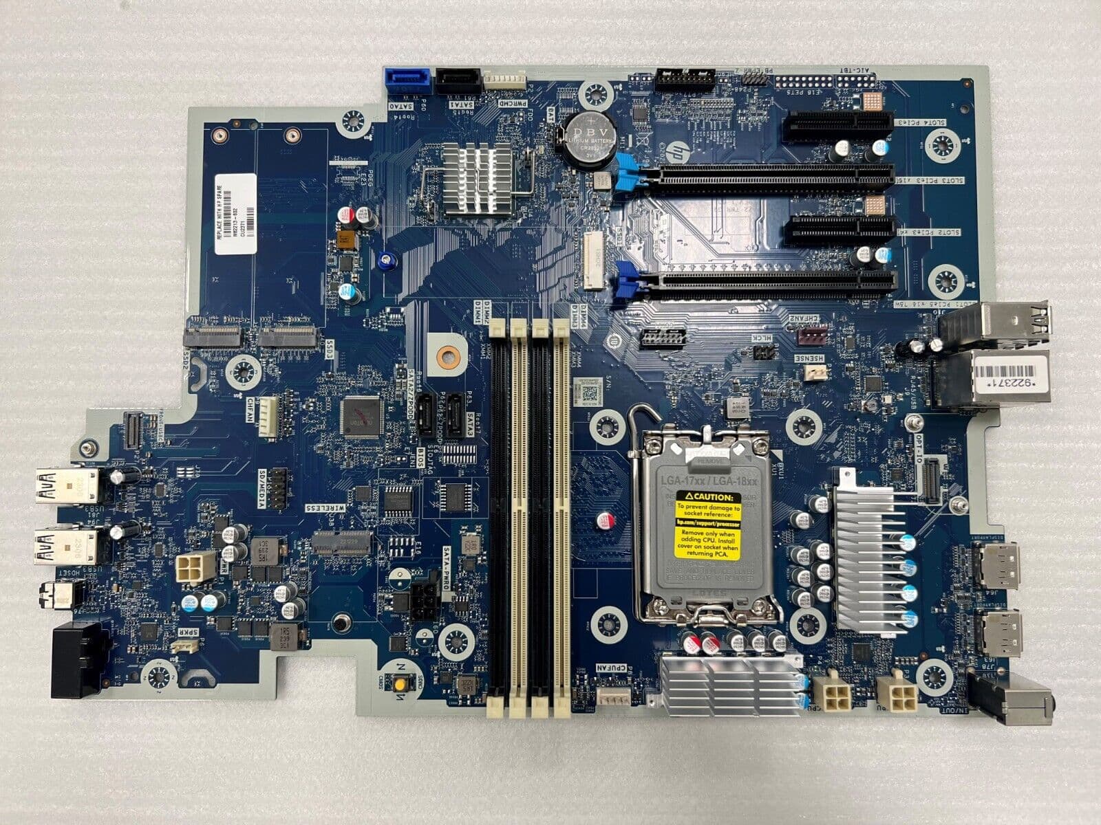 Placa Madre HP M82213-602/601 W680 DDR5 para Workstation Z2 G9 — imagen 1
