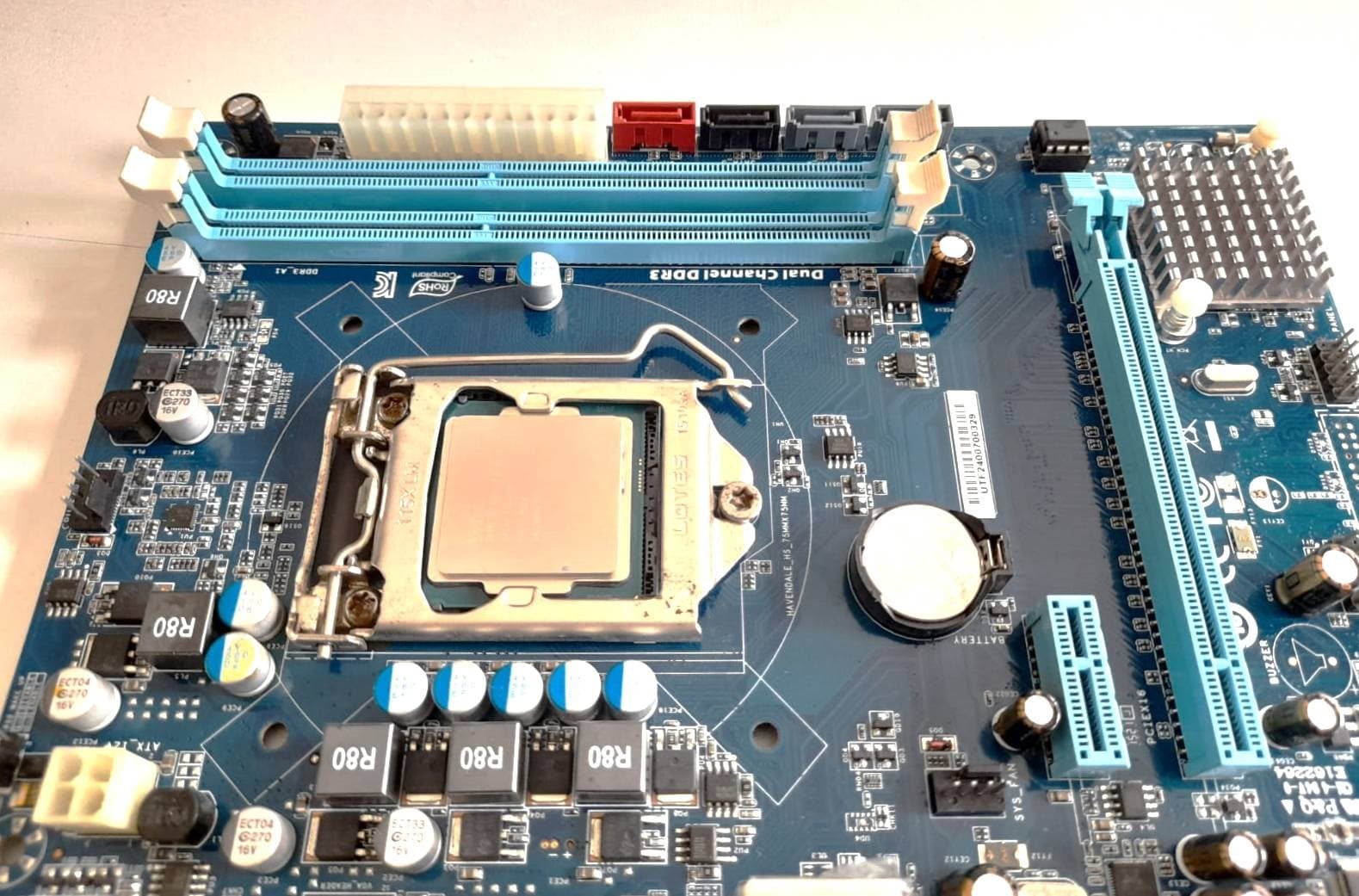 PLACA MOTHERBOARD H81-MXV 2PROCESADOR i3-4130 3.40GHZ — imagen 3