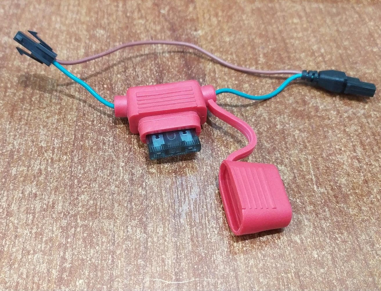 Portafusibles en línea ATC/ATO 12 AWG con tapa impermeable – Protección 30 A — imagen 1