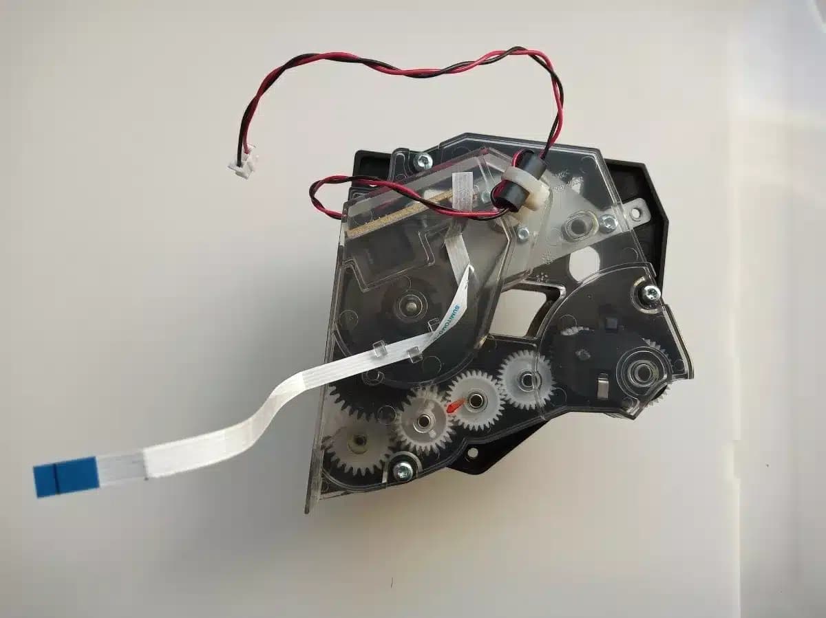 Refacción para Plotter HP DesignJet T120 | Engranes Right Gear Train Assy Cq890-40223 — imagen 1