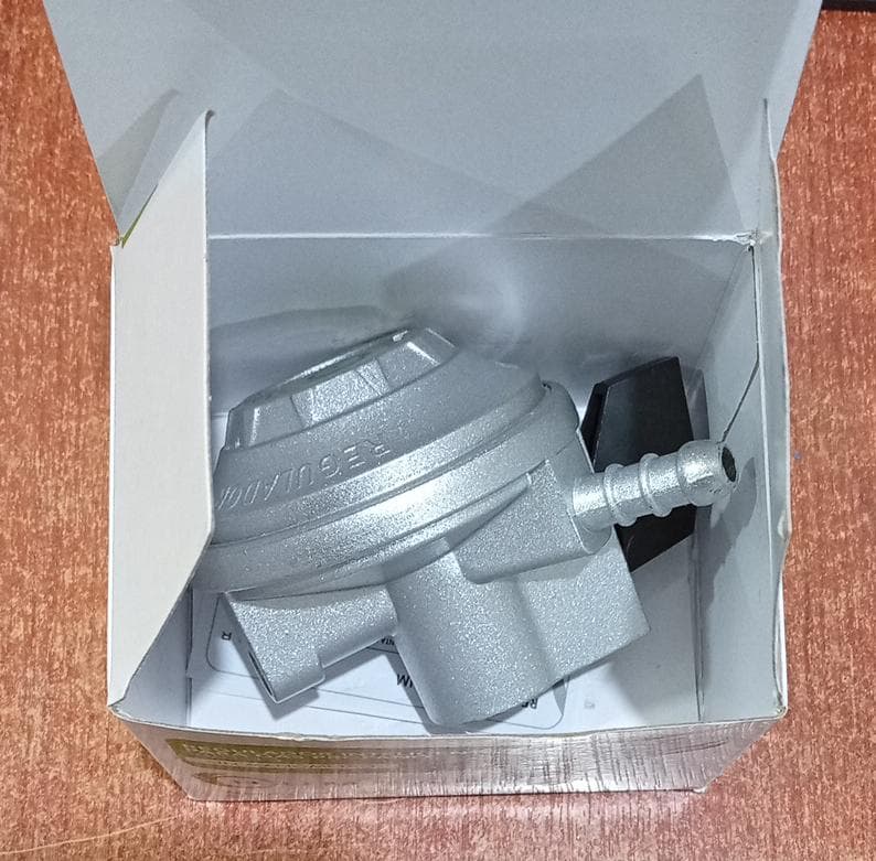 Regulador de Gas Propano HUMCAR R103 2kg 22mm Salida 28mbar Sin Manómetro / Nuevo — imagen 2