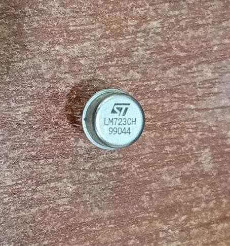 Regulador de Voltaje STMicroelectronics LM723CH Metálico 99044 (2 unidades) — imagen 1