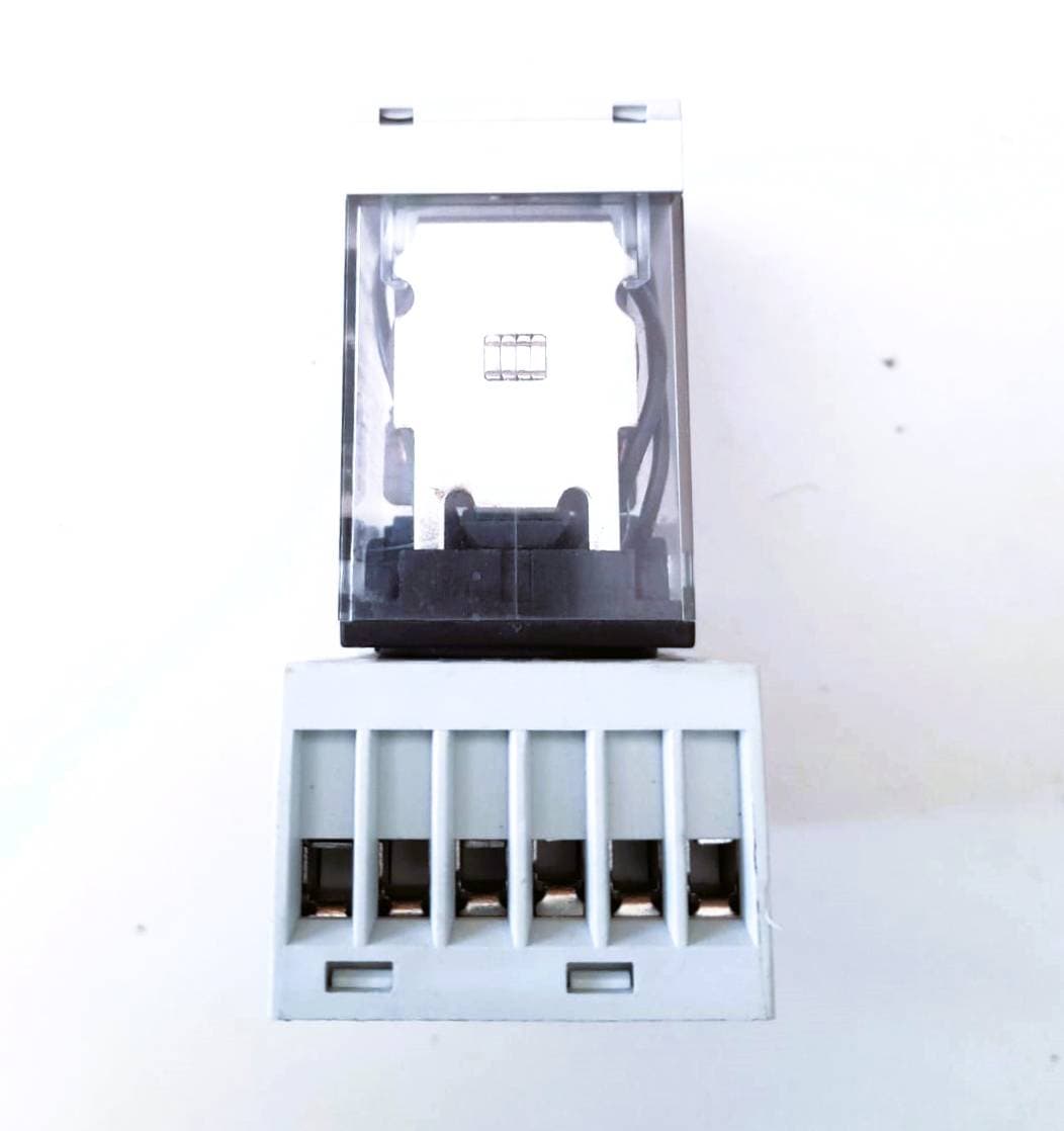 RELAY RELÉ SWITCH EMPOTRABLE 11 PINES RMS30L115DC00 Y BASE SMB30D100 15A 300V — imagen 3