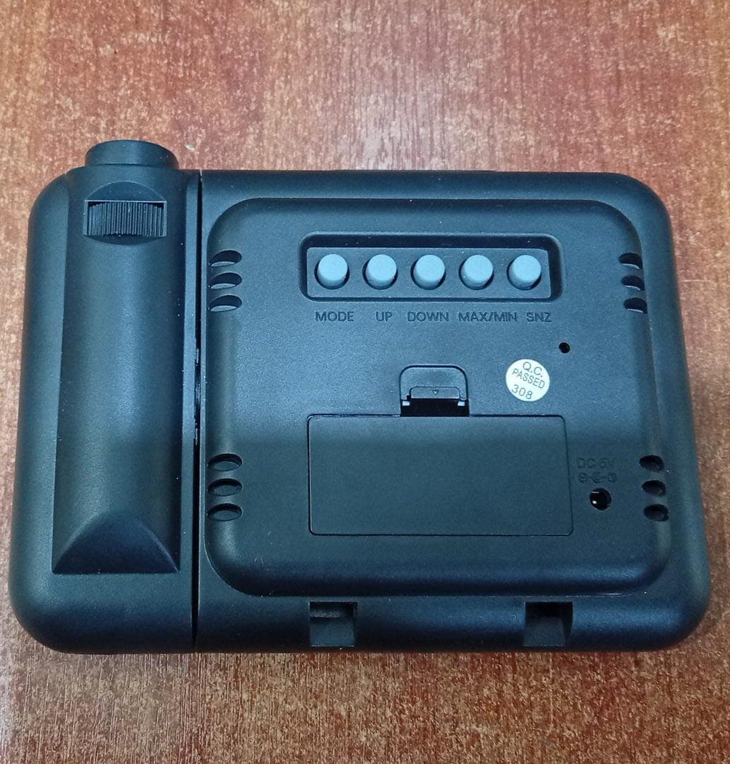 Reloj Despertador Digital DS-8190 con Proyector, Temperatura, Humedad y Calendario — imagen 4