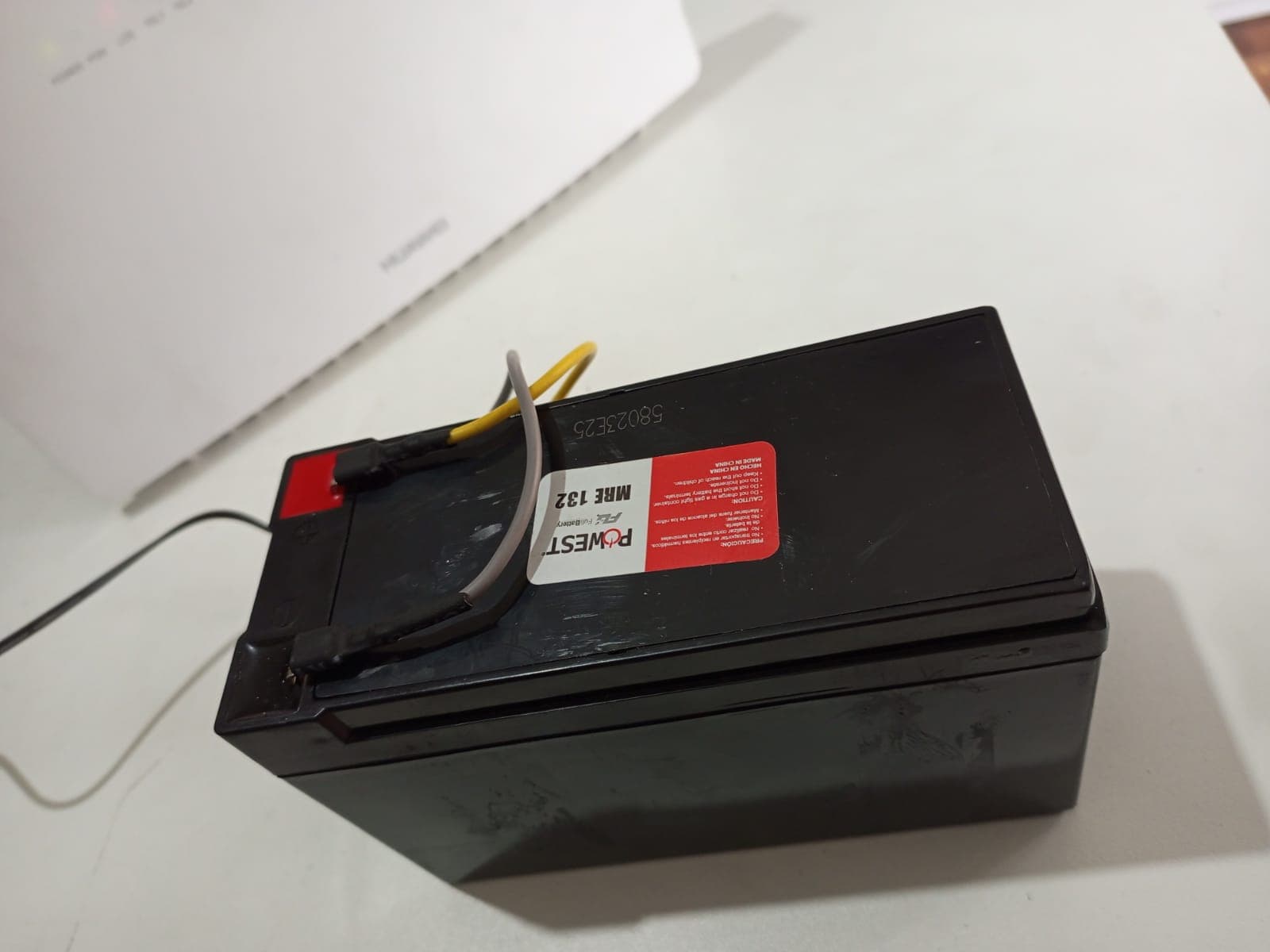 Sistema eléctrico respaldo Módems routers internet | con bateria — imagen 3