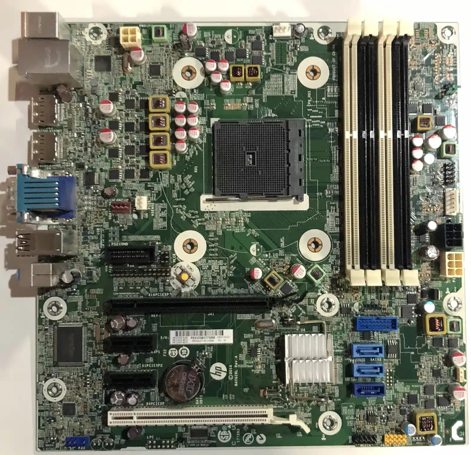 SP-752149-HP EliteDesk 705 G1-AMD PRO A4-7300B — imagen 1