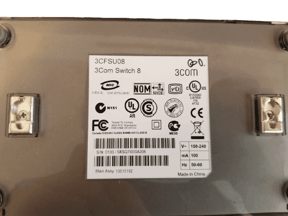 SWITCH 3COM EXTERNO DE 8 PUERTOS 3CFSU08 — imagen 3