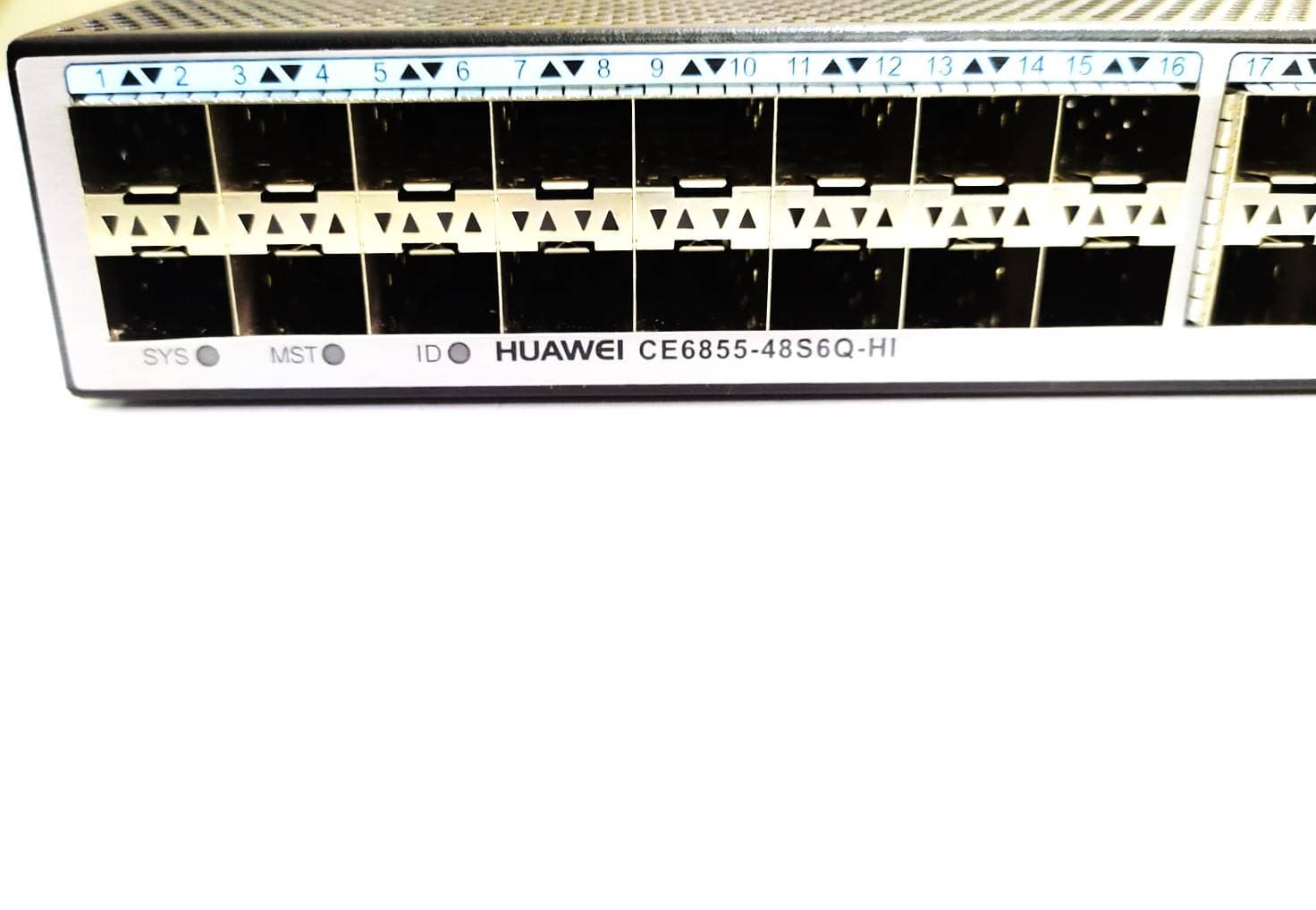 SWITCH HUAWEI CE6855-48S6Q-HI 48X 10G 48 PUERTOS — imagen 9