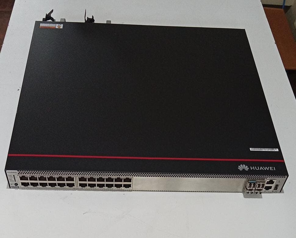 Switch Huawei S5331-H24T4XC Layer 3 24 Puertos Gigabit + 4 SFP+ 10G Empresarial — imagen 1