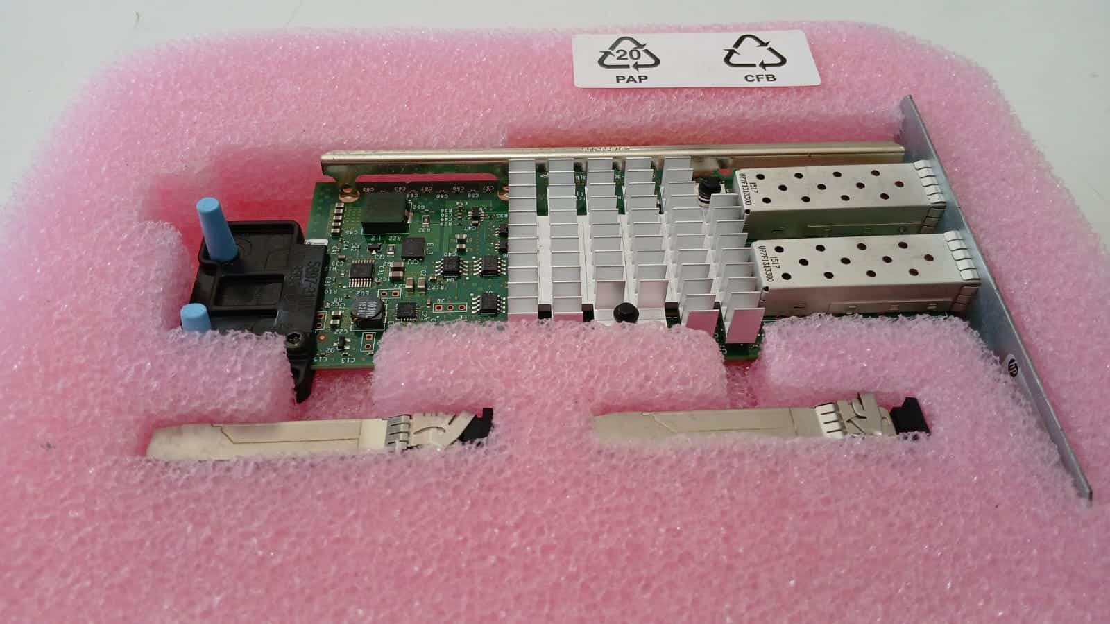 TARJETA DE RED HP 560SFP+ 10GB 2-PORT + 2 TRANSCEPTORES SFP+ SR HP 786039-001 — imagen 2