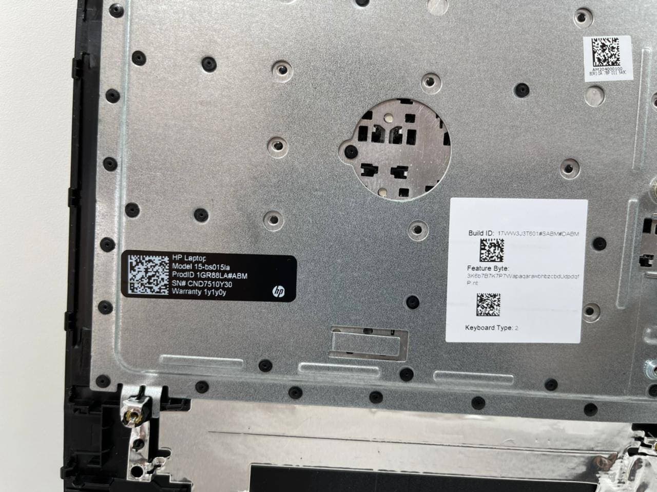 Teclado y carcasa reposamanos HP 15-bs011la — imagen 3