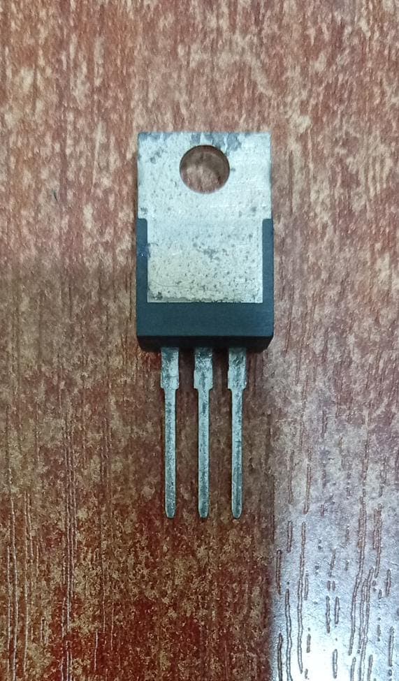 Transistor NPN MJ E3055T de Potencia 10A 60V TO-220 — imagen 3