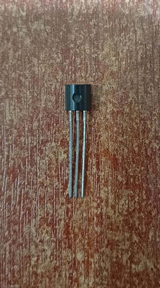 Transistor PNP MPSA92 de Alta Tensión (300V) para Electrónica (10 unidades) — imagen 2