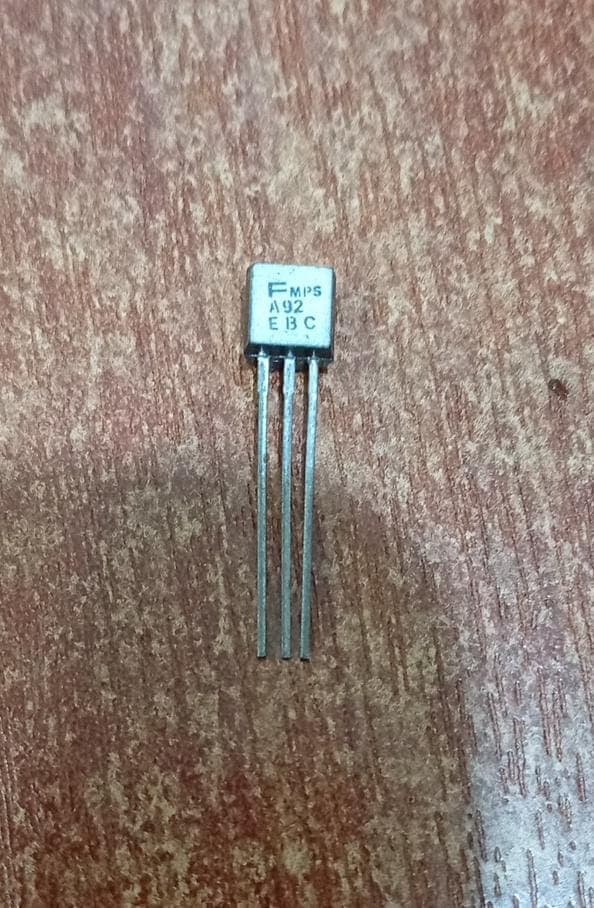 Transistor PNP MPSA92 de Alta Tensión (300V) para Electrónica (10 unidades) — imagen 1