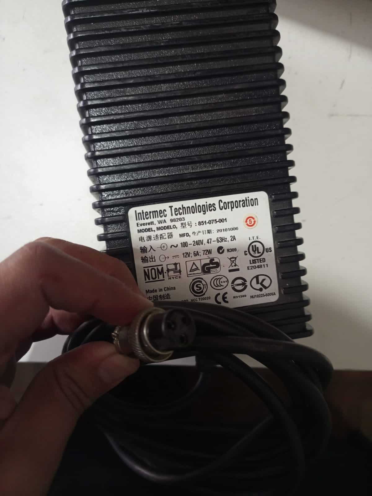 Trasformador 851-075-001 adaptador de CA 12V 6A 72W 12 6 amperios | Fuente de poder — imagen 3