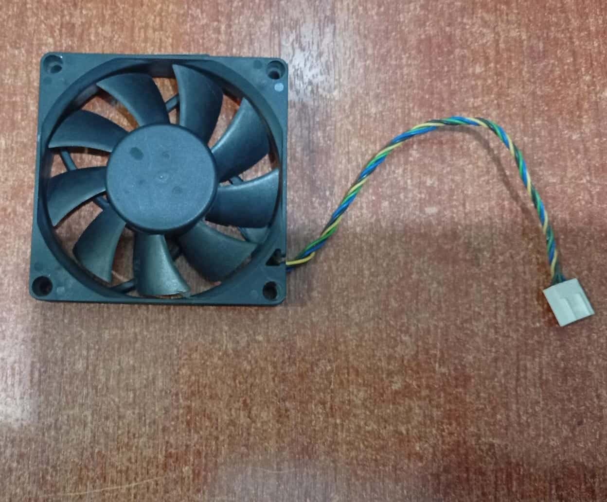 Ventilador Delta Electronics EFB0812HHB 12 V DC 0.40 A – 80×80×15 mm – Seminuevo — imagen 5